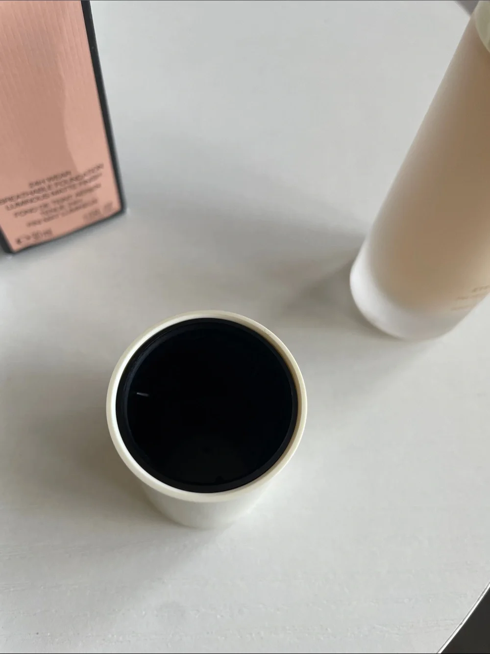 Gucci Éternité de Beauté Breathable Foundation - Fair 180W